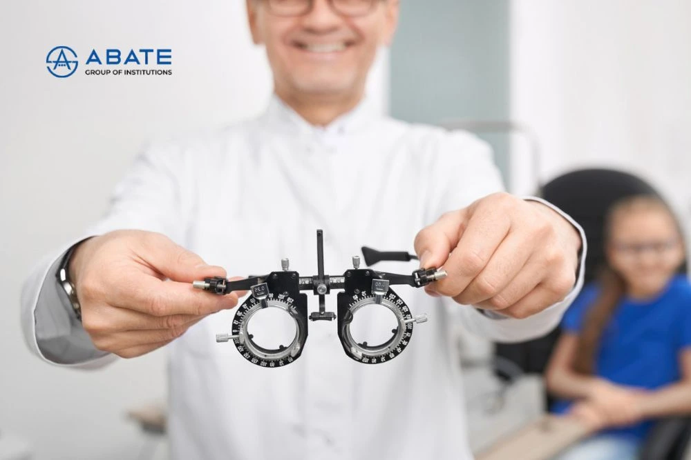 Bachelor of Optometry: A Complete Guide for Aspiring Eye Care Professionals